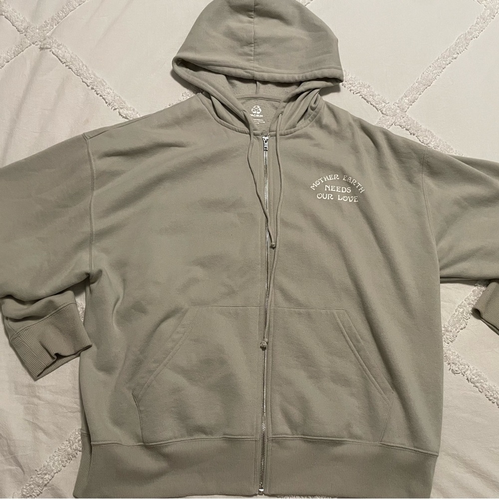 “Mother Earth Needs Our Love” PacSun Zip Up